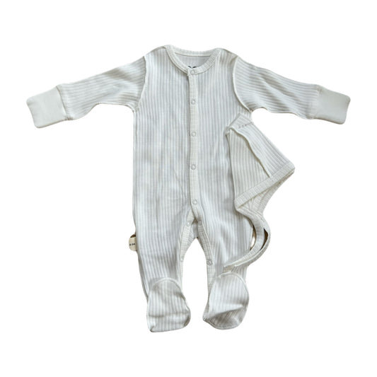 Newborn gift set