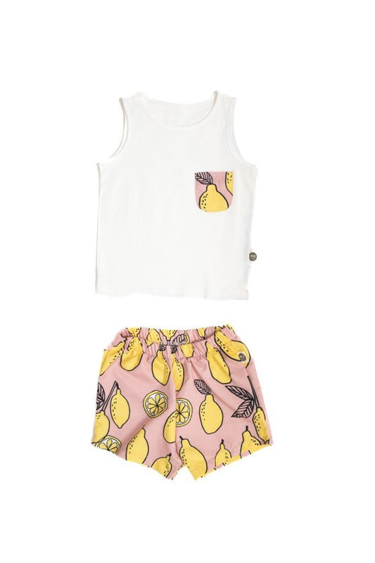 Swim shorts and t-shirt